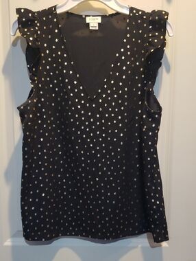 Black V-Neck Ruffle Cap Sleeve W/ Metallic Gold Dots